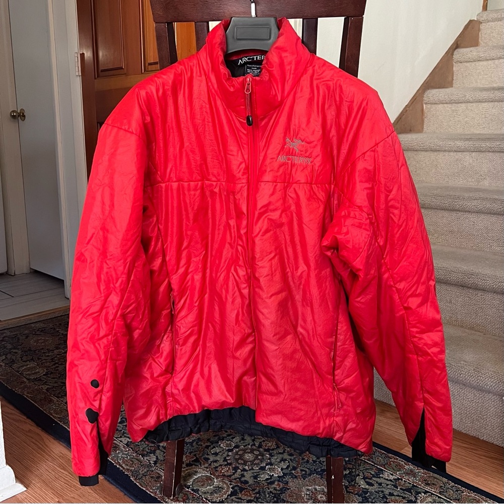 Arc'teryx Men's Red Down Jacket XL